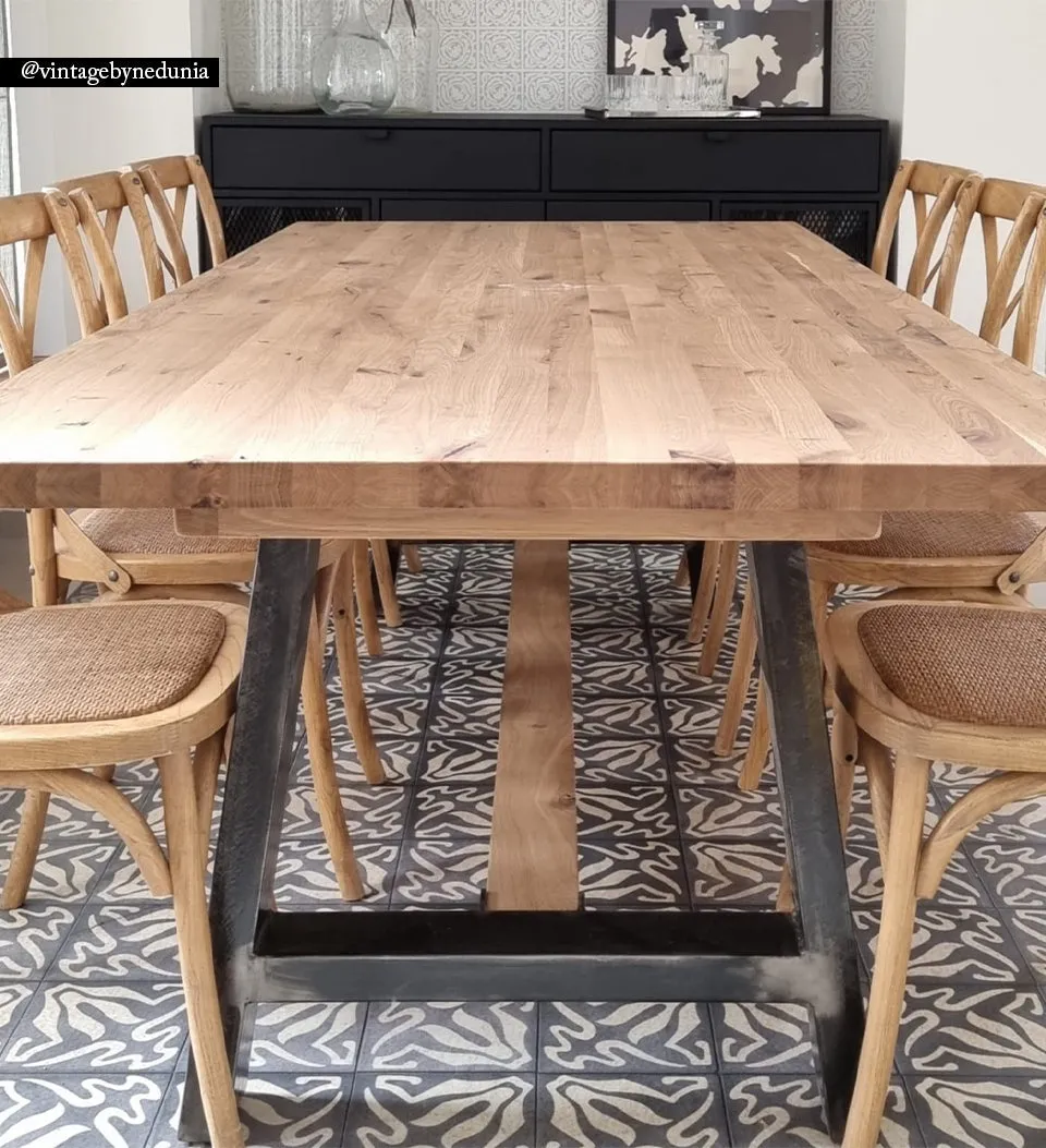 Borgo Lily Smoked Antique Vinyl Rug