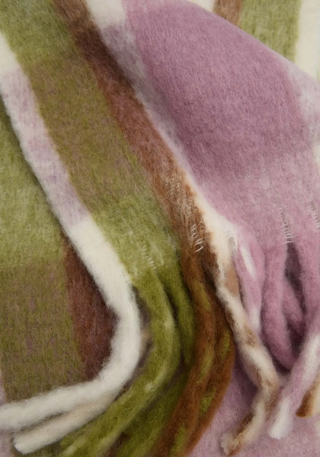 Check scarf with fringed ends - Green