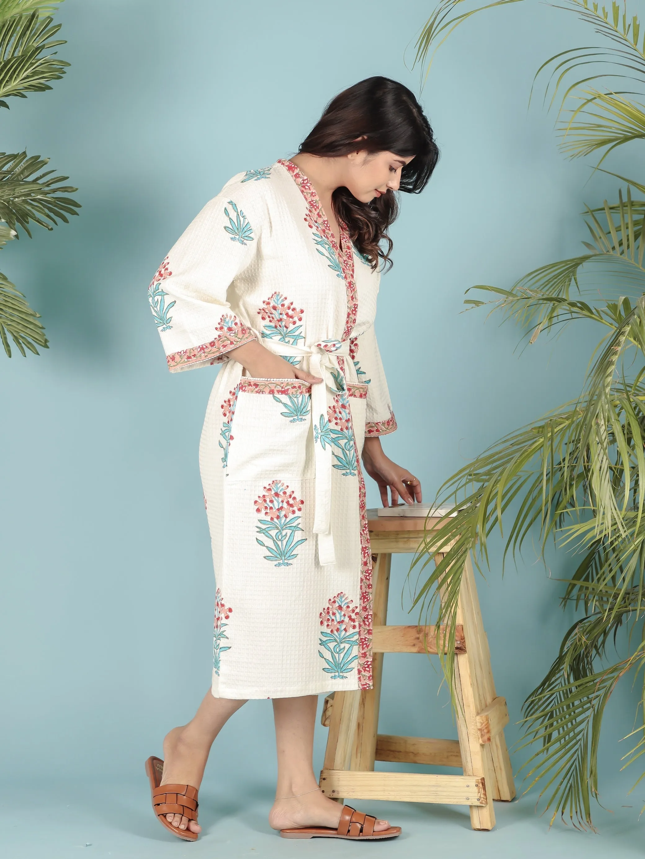 Cream & Red Floral Printed Unisex Bathrobe