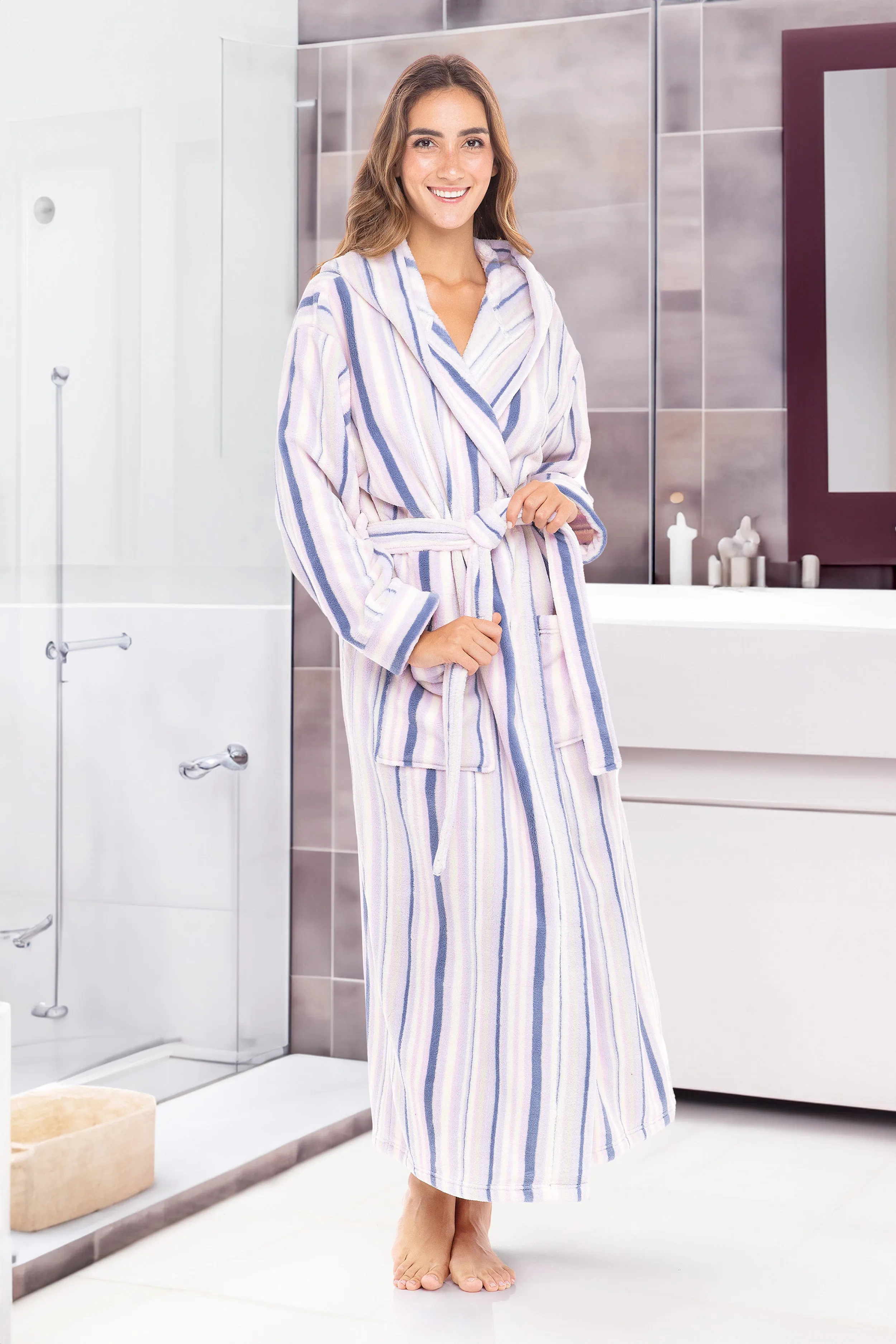 Women's Plush Fleece Hooded Bathrobe, Full Length Long Warm Lounge Robe with Hood